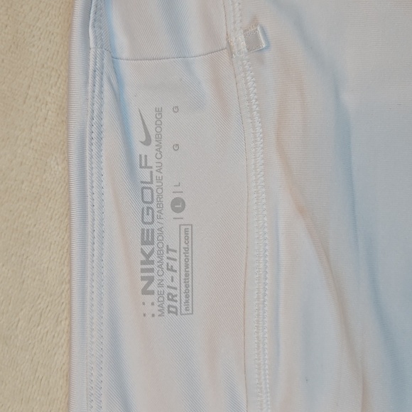 Ladies Golf Bundle, Nike Skort And Lopez Sleeveless Top - Picture 3 of 8